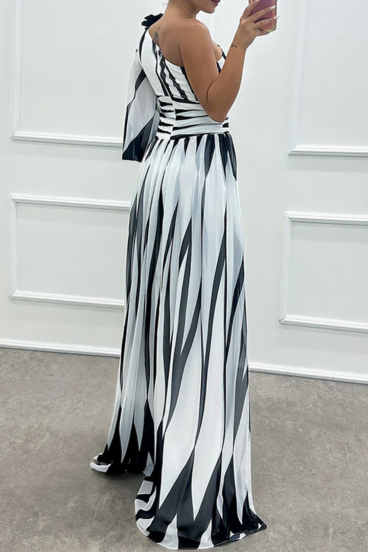 PHOEBE | ONE SHOULDER MAXI DRESS