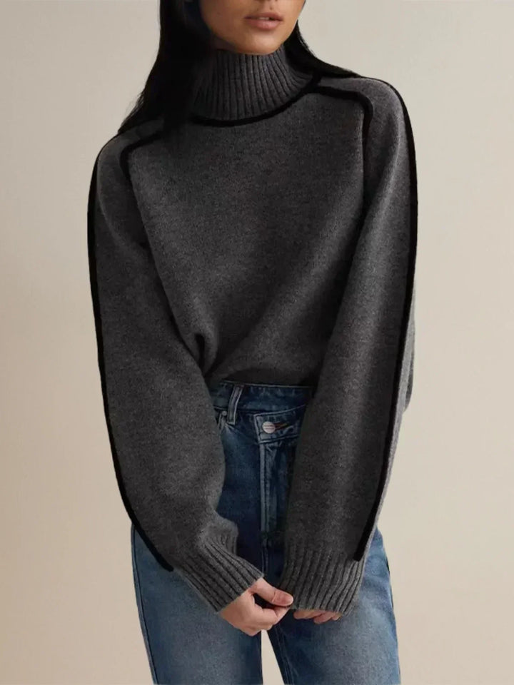Aisha – Elegant Turtleneck Sweater