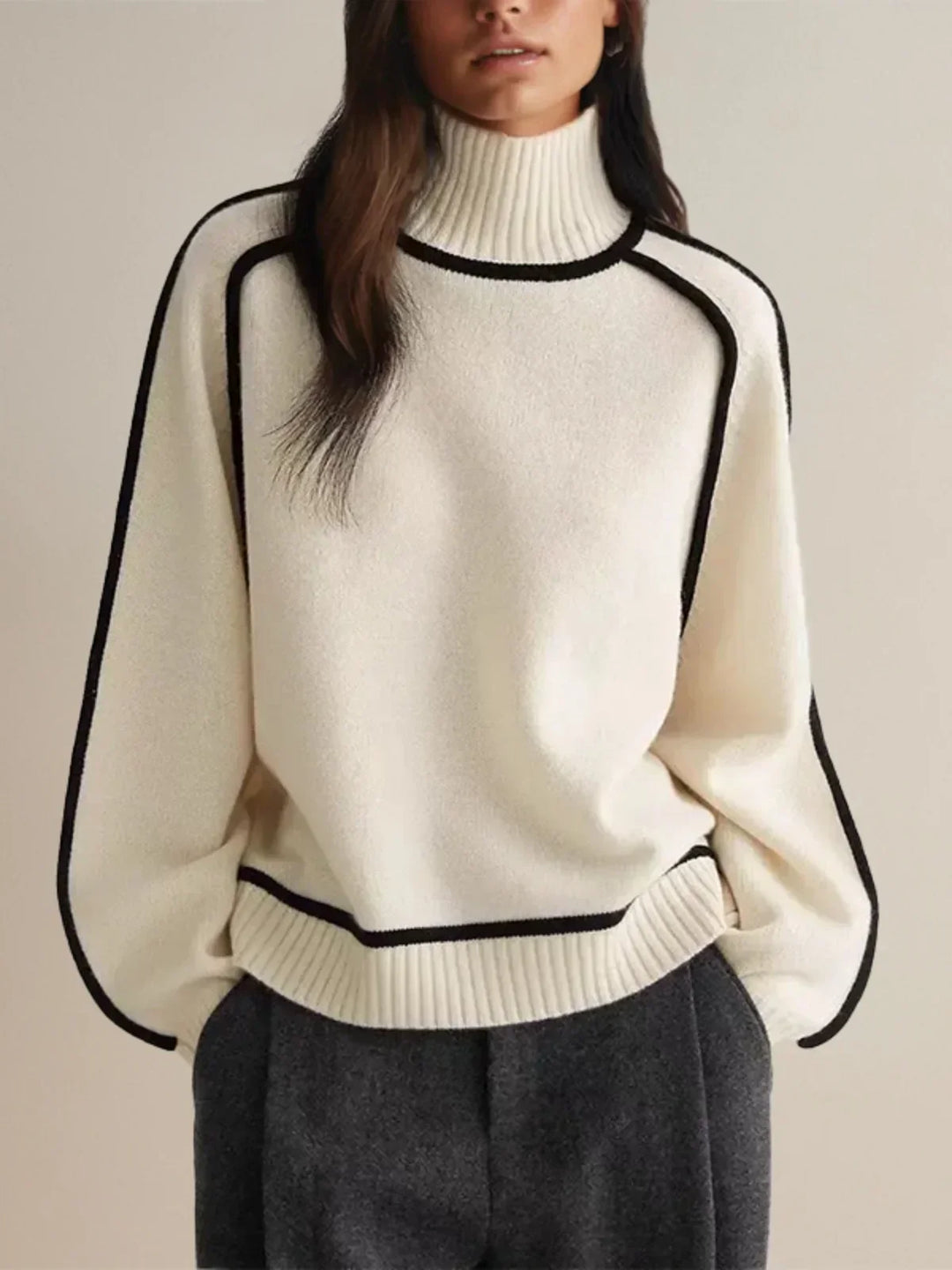 Aisha – Elegant Turtleneck Sweater