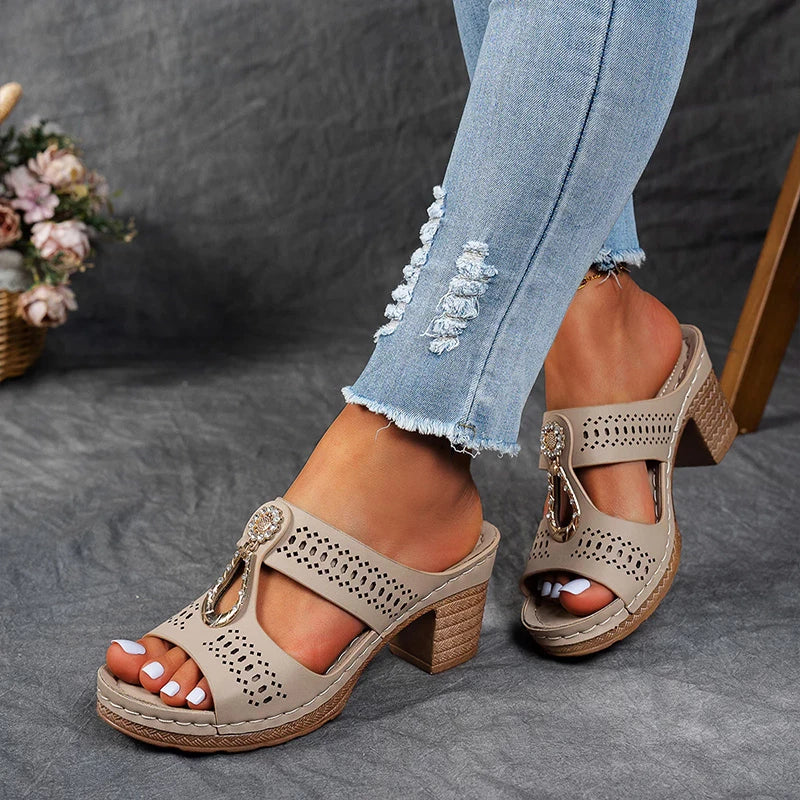 Solara | comfortable orthopaedic sandals