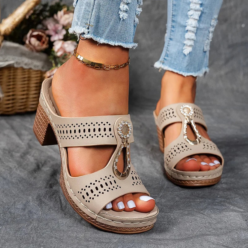 Solara | comfortable orthopaedic sandals